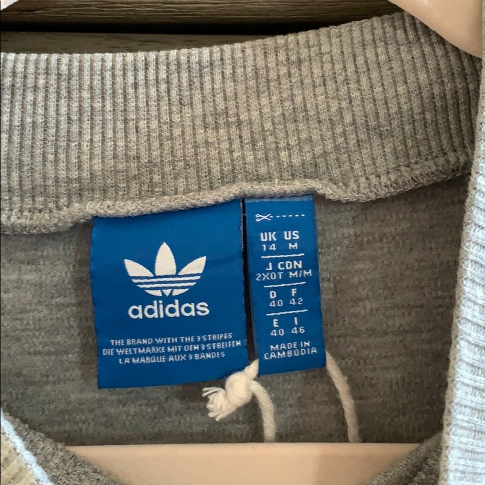 Adidas sweater - Picture 3 of 4
